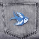Patch - Swallow - blue-white 2 - head to the right