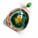 Vela - hibisco en cáscara de coco - verde-amarillo
