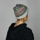 Berretto di lana - cappello caldo fatto a maglia - a righe - bianco-colorato