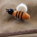 Brooch - Felt - Bumblebee