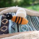 Brooch - Felt - Bumblebee