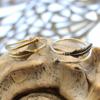 Ring - feather - adjustable sizes