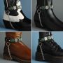 Stiefelkette aus Leder - Schmucksteine grün - schwarz