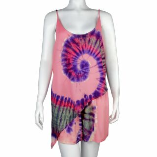 Top asimétrico corto sencillo o conjunto batik tie dye rosa