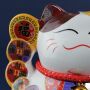 Agitando gato chino Maneki-neko porcelana 20cm gato saludando blanco