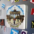 Imán 6x6 cm Berlín Puerta de Brandeburgo cerámica souvenir imán para nevera