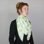Pañuelo de algodón - Estrellas 8 cm blanco - verde claro - Pañuelo cuadrado para el cuello