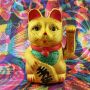 Agitando gato chino - Maneki neko de carámica - 22 cm - oro