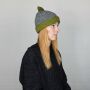 Wollmütze mit Bommel - grau-meliert - grün-oliv - warme Strickmütze - Bommelmütze